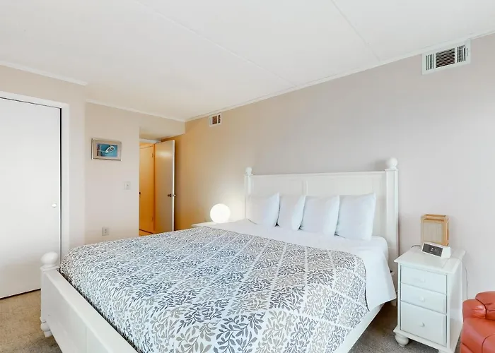 Sandbridge North Apartment Ocean City